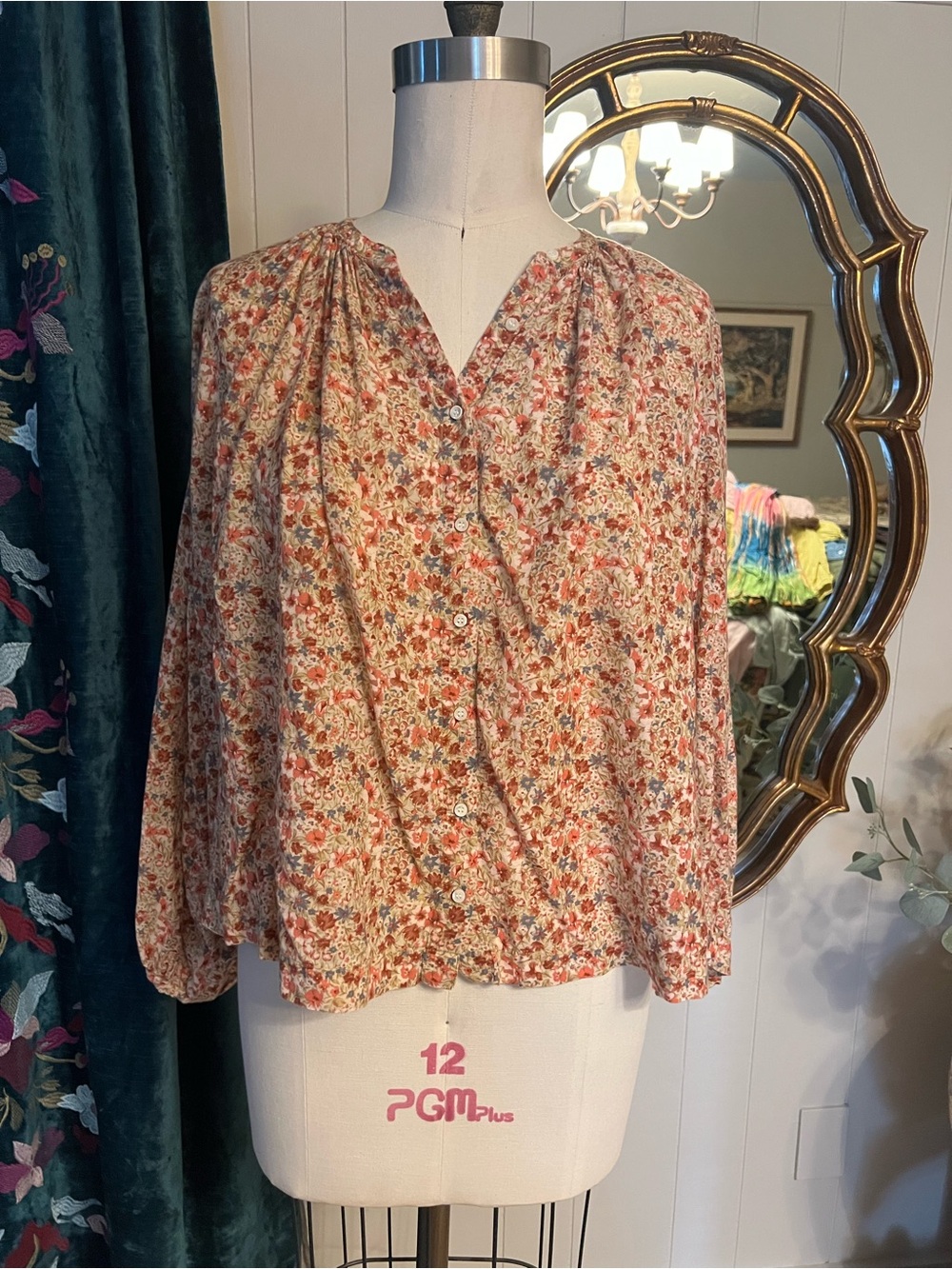 Dôen “Joni Top” Floral Button-Front Blouse in Peach Multi cotton